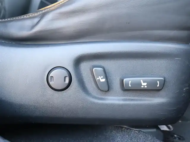 トヨタ ハリアー プレミアム 福島県 2014(平26)年 8.2万km ブラック  社 外 ナ ビ・フ ル セ グ T V/ バ ッ ク カ メ ラ/ E        T        C/ ド ラ イ ブ レコ ー ダ ー/ ハ ー フ レ ザ ー シ ー ト/ 運 転 席 パ ワ ー シ ー ト/ ク ル ー ズ コ ン ト ロ ー ル/ パ ワ ー バ ッ ク ド ア/ ス マ ー ト キ ー/ 純 正 １ ８ イ ン チ ア ル ミ ホ イ ル/ 純 正 フ ォ グ ラ ン プ/ レ ー ン キ ー プ ア シ ス ト/ 横 滑 り 防 止 装 置/ ア イ ド リ ン グ ス ト ッ プ