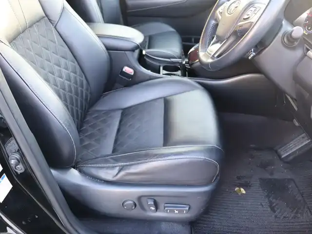 トヨタ ハリアー プレミアム 福島県 2014(平26)年 8.2万km ブラック  社 外 ナ ビ・フ ル セ グ T V/ バ ッ ク カ メ ラ/ E        T        C/ ド ラ イ ブ レコ ー ダ ー/ ハ ー フ レ ザ ー シ ー ト/ 運 転 席 パ ワ ー シ ー ト/ ク ル ー ズ コ ン ト ロ ー ル/ パ ワ ー バ ッ ク ド ア/ ス マ ー ト キ ー/ 純 正 １ ８ イ ン チ ア ル ミ ホ イ ル/ 純 正 フ ォ グ ラ ン プ/ レ ー ン キ ー プ ア シ ス ト/ 横 滑 り 防 止 装 置/ ア イ ド リ ン グ ス ト ッ プ