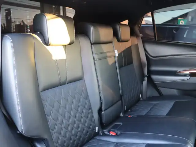 トヨタ ハリアー プレミアム 福島県 2014(平26)年 8.2万km ブラック  社 外 ナ ビ・フ ル セ グ T V/ バ ッ ク カ メ ラ/ E        T        C/ ド ラ イ ブ レコ ー ダ ー/ ハ ー フ レ ザ ー シ ー ト/ 運 転 席 パ ワ ー シ ー ト/ ク ル ー ズ コ ン ト ロ ー ル/ パ ワ ー バ ッ ク ド ア/ ス マ ー ト キ ー/ 純 正 １ ８ イ ン チ ア ル ミ ホ イ ル/ 純 正 フ ォ グ ラ ン プ/ レ ー ン キ ー プ ア シ ス ト/ 横 滑 り 防 止 装 置/ ア イ ド リ ン グ ス ト ッ プ