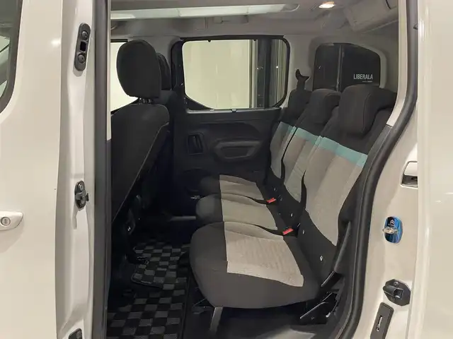 シトロエン ベルランゴ シャイン 愛知県 2020(令2)年 3.3万km 白 パノラミックガラスルーフ　/純正ディスプレイオーディオ　/Ｂｌｕｅｔｏｏｔｈ　/バックカメラ　/ＡｐｐｌｅＣａｒＰｌａｙ　/ＡｎｄｒｏｉｄＡｕｔｏ　/インテリジェントハイビーム　/ＢＳＭ　/ＬＫＡ　/ＥＴＣ/プッシュスタート/クルーズコントロール/アイドリングストップ/ウィンカーミラー