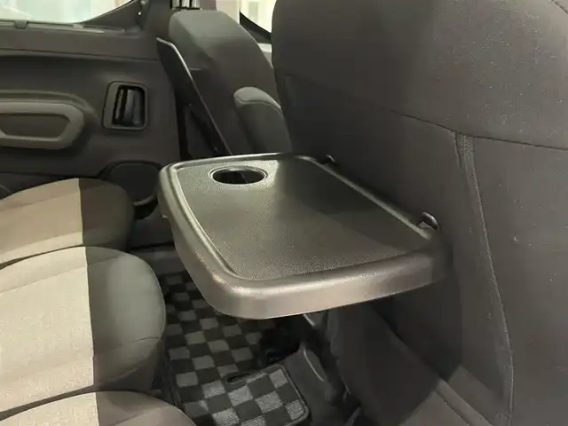 シトロエン ベルランゴ シャイン 愛知県 2020(令2)年 3.3万km 白 パノラミックガラスルーフ　/純正ディスプレイオーディオ　/Ｂｌｕｅｔｏｏｔｈ　/バックカメラ　/ＡｐｐｌｅＣａｒＰｌａｙ　/ＡｎｄｒｏｉｄＡｕｔｏ　/インテリジェントハイビーム　/ＢＳＭ　/ＬＫＡ　/ＥＴＣ/プッシュスタート/クルーズコントロール/アイドリングストップ/ウィンカーミラー