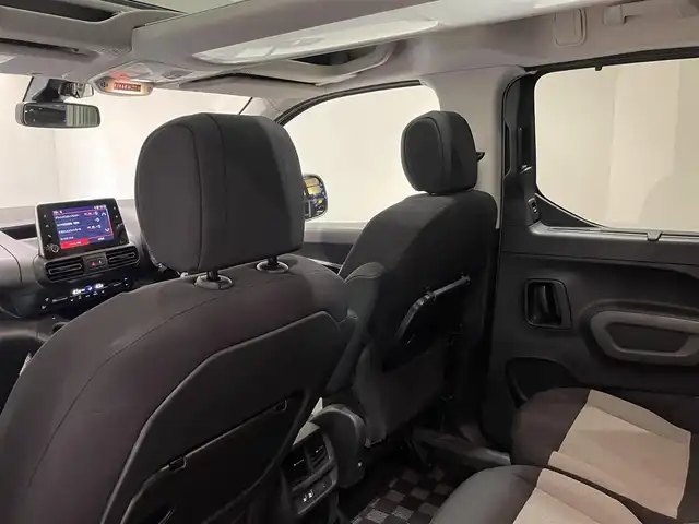 シトロエン ベルランゴ シャイン 愛知県 2020(令2)年 3.3万km 白 パノラミックガラスルーフ　/純正ディスプレイオーディオ　/Ｂｌｕｅｔｏｏｔｈ　/バックカメラ　/ＡｐｐｌｅＣａｒＰｌａｙ　/ＡｎｄｒｏｉｄＡｕｔｏ　/インテリジェントハイビーム　/ＢＳＭ　/ＬＫＡ　/ＥＴＣ/プッシュスタート/クルーズコントロール/アイドリングストップ/ウィンカーミラー