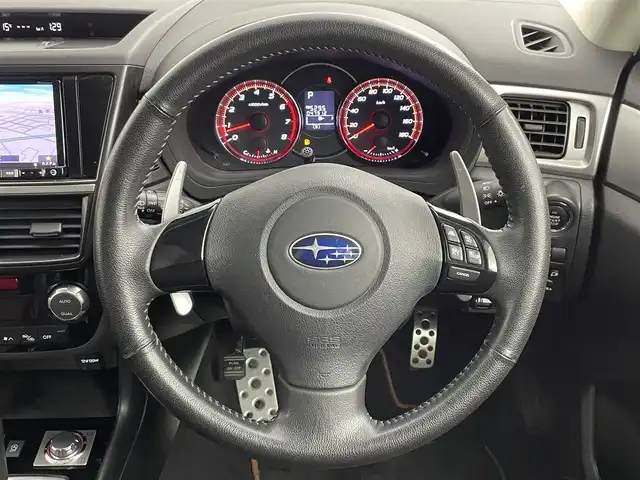 スバル エクシーガクロスオーバー７ モダンスタイル 道央・札幌 2016(平28)年 4.8万km クリスタルホワイトP ・４WD/・アイサイト/・純正ナビ/　CD/DVD/BT/フルセグ/・バックカメラ/・ドライブレコーダー/・ETC/・衝突被害軽減ブレーキ/・レーンキープアシスト/・レーダークルーズコントロール/・アイドリングストップ/・ハーフレザーシート/・パワーシート/・シートヒーター/・パドルシフト/・LEDヘッドライト/・スマートキー/・プッシュスタート/・電格ミラー/・横滑り防止装置