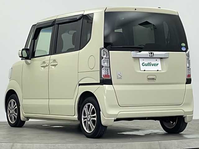 ホンダ Ｎ ＢＯＸ SSパッケージ 大阪府 2014(平26)年 5.4万km ヒダマリアイボリーパール 純正インターナビ(Gathers/VXM-145FSi)/【ワンセグTV/Bluetooth/CD/DVD/FM/AM】/両側パワースライドドア/バックカメラ/シティブレーキアクティブシステム/・低速域衝突軽減ブレーキ/・誤発進抑制機能/D/N席シートヒーター/純正14インチアルミホイール/HIDヘッドライト/オートライト/電動格納ミラー/シガーソケット/後席チップアップシート/ドアバイザー/W＋サイドエアバック/カーテンエアバック/ウィンカーミラー/スマートキー/スペアキー/プッシュスタート
