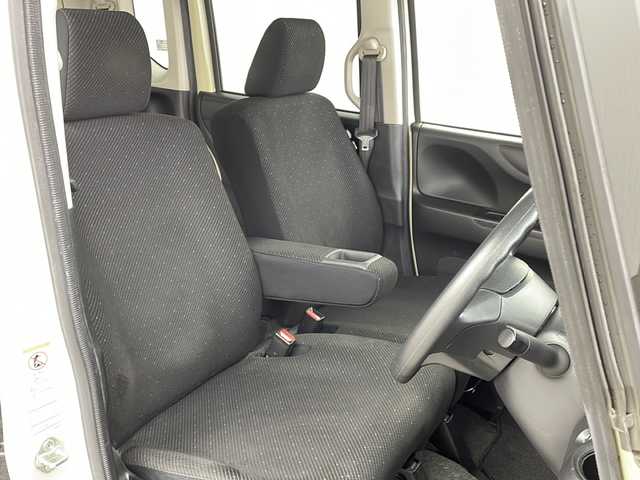 ホンダ Ｎ ＢＯＸ SSパッケージ 大阪府 2014(平26)年 5.4万km ヒダマリアイボリーパール 純正インターナビ(Gathers/VXM-145FSi)/【ワンセグTV/Bluetooth/CD/DVD/FM/AM】/両側パワースライドドア/バックカメラ/シティブレーキアクティブシステム/・低速域衝突軽減ブレーキ/・誤発進抑制機能/D/N席シートヒーター/純正14インチアルミホイール/HIDヘッドライト/オートライト/電動格納ミラー/シガーソケット/後席チップアップシート/ドアバイザー/W＋サイドエアバック/カーテンエアバック/ウィンカーミラー/スマートキー/スペアキー/プッシュスタート