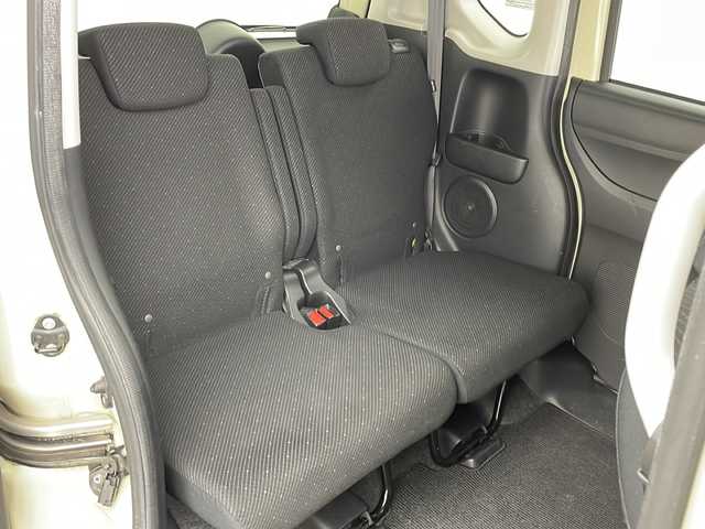 ホンダ Ｎ ＢＯＸ SSパッケージ 大阪府 2014(平26)年 5.4万km ヒダマリアイボリーパール 純正インターナビ(Gathers/VXM-145FSi)/【ワンセグTV/Bluetooth/CD/DVD/FM/AM】/両側パワースライドドア/バックカメラ/シティブレーキアクティブシステム/・低速域衝突軽減ブレーキ/・誤発進抑制機能/D/N席シートヒーター/純正14インチアルミホイール/HIDヘッドライト/オートライト/電動格納ミラー/シガーソケット/後席チップアップシート/ドアバイザー/W＋サイドエアバック/カーテンエアバック/ウィンカーミラー/スマートキー/スペアキー/プッシュスタート