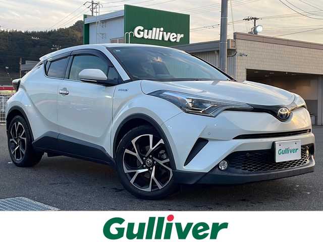 トヨタ Ｃ－ＨＲ G LEDエディション 山口県 2017(平29)年 14.4万km ホワイトパールクリスタルシャイン ワンオーナー車/社外アルパインメモリナビ/Bluetooth/フルセグTV/バックカメラ/スマートキー＆プッシュスタート/トヨタセーフティセンス/オートマチックハイビーム/レーダークルーズコントロール/レーンキープアシスト/ブラインドスポットモニター/LEDヘッドライト/LEDフォグライト/オートライト/コーナーセンサー/ステアリングスイッチ/ハーフレザーシート/前席シートヒーター/純正18インチAW/保証書・取説/スペアキー1個