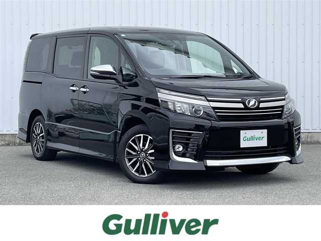 トヨタ ヴォクシー ZS 煌Ⅱ 大阪府 2016(平28)年 4.8万km ブラック トヨタセーフティセンス/純正ナビ（ＮＳＺＴ－Ｗ６６Ｔ）/バックカメラ/両側パワースライドドア/フルセグ/ＣＤ／ＤＶＤ再生/ＬＤＡ/ＬＥＤヘッドライト/オートハイビーム/ビルトインＥＴＣ２．０/純正ＡＷ