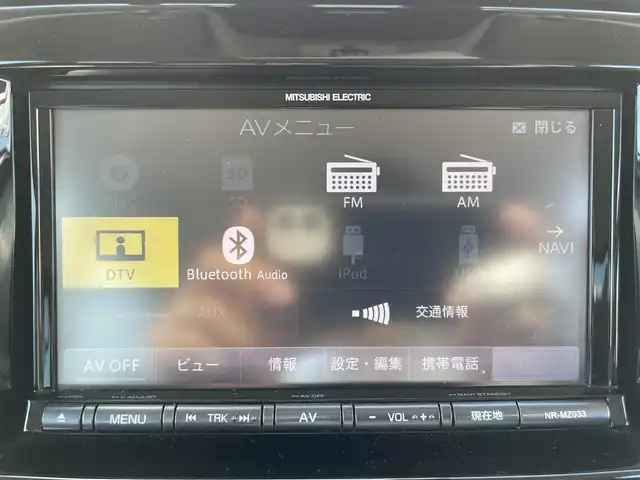 スズキ ハスラー Jスタイル Ⅱ 熊本県 2016(平28)年 4.3万km フェニックスレッドパール/ホワイト2トーンルーフ 社外ナビ/・AM/FM/CD/DVD/SD/USB/AUX/iPod/BT/・ワンセグTV/デュアルカメラブレーキサポート/誤発進抑制機能/アイドリングストップ/横滑り防止機能/衝突被害軽減システム/革巻きステアリング/・ステアリングスイッチ/ハーフレザーシート/・D/N席シートヒーター/電動格納ミラー/・ウィンカーミラー/ETC/オートライト/・HIDライト/・フォグランプ/社外アルミホイール/社外フロアマット/スマートキー/・スペアキー