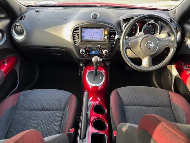 日産 ジューク 15RX タイプV 熊本県 2012(平24)年 5.2万km ラディアントレッド プッシュスタート/純正ナビ/バックカメラ/ETC/オートライト/フォグライト/純正フロアマット/純正ドアバイザー/新車保証書/取扱説明書