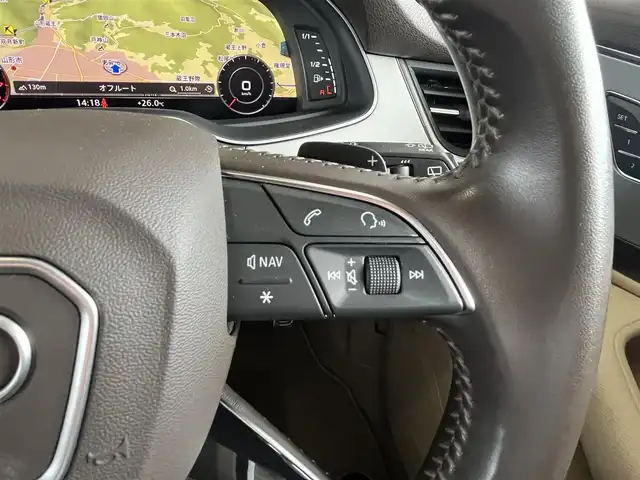 アウディ Ｑ７ 55TFSIクワトロアダプティブエアサスペンション 山形県 2020(令2)年 4.6万km 黒 7シーターパッケージ/・3列シート/・4ゾーンオートマチックエアコンディショナー/・電動リアゲート/・フットオープナー/コンフォートパッケージ/・コンフォートシート/・シードベンチレーション/・ボルテラレザー/パノラマサンルーフ/純正ナビ/フルセグTV/360°カメラ