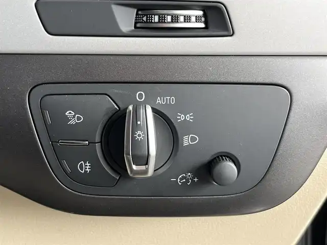 アウディ Ｑ７ 55TFSIクワトロアダプティブエアサスペンション 山形県 2020(令2)年 4.6万km 黒 7シーターパッケージ/・3列シート/・4ゾーンオートマチックエアコンディショナー/・電動リアゲート/・フットオープナー/コンフォートパッケージ/・コンフォートシート/・シードベンチレーション/・ボルテラレザー/パノラマサンルーフ/純正ナビ/フルセグTV/360°カメラ
