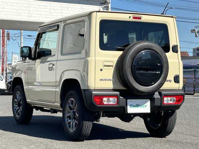 スズキ ジムニー XC 広島県 2021(令3)年 3.1万km シフォンアイボリーM ワンオーナー/パイオニアディスプレイオーディオ/　（Bluetooth/CD/DVD）/クルーズコントロール/パートタイム4WD/スペアタイヤ/USB入力端子/バックカメラ/ETC/ドライブレコーダー/シートヒーター（D+N席）/純正16インチアルミホイール/純正フロアマット/LEDヘッドライト/フォグランプ/レーンキープアシスト/衝突被害軽減システム/盗難防止装置/オートライト/W＋サイドエアバック/カーテンエアバック/パワーステアリング/パワーウィンドウ/スマートキー/保証書/取扱説明書