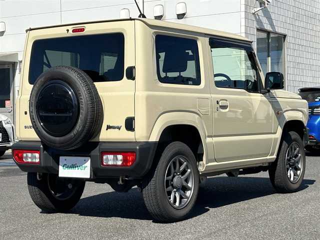 スズキ ジムニー XC 広島県 2021(令3)年 3.1万km シフォンアイボリーM ワンオーナー/パイオニアディスプレイオーディオ/　（Bluetooth/CD/DVD）/クルーズコントロール/パートタイム4WD/スペアタイヤ/USB入力端子/バックカメラ/ETC/ドライブレコーダー/シートヒーター（D+N席）/純正16インチアルミホイール/純正フロアマット/LEDヘッドライト/フォグランプ/レーンキープアシスト/衝突被害軽減システム/盗難防止装置/オートライト/W＋サイドエアバック/カーテンエアバック/パワーステアリング/パワーウィンドウ/スマートキー/保証書/取扱説明書