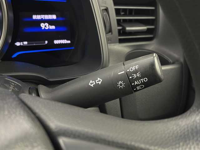 ホンダ フィット ハイブリット Fパッケージ 栃木県 2014(平26)年 1万km ティンテッドシルバーM 純正ナビ/CD/DVD/Bluetooth/AM/FM/フルセグTV/シティーブレーキアクティブシステム/バックカメラ/ETC/純正フロアマット/プッシュスタート/ステアリングスイッチ/電格ミラー/スマートキー