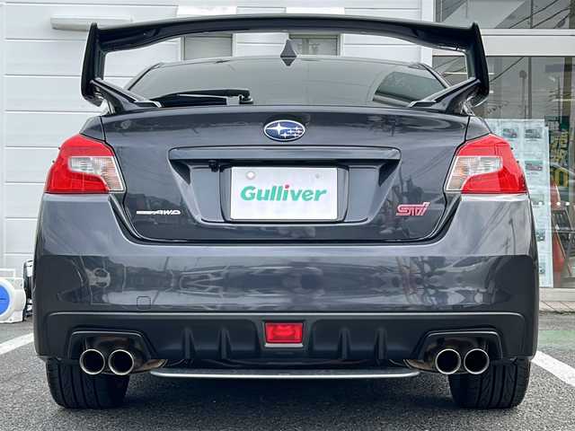 スバル ＷＲＸ ＳＴＩ STI 愛知県 2017(平29)年 7万km ダークグレーメタリック /禁煙車/ワンオーナー/6速MT//STiフロントリップスポイラー//STiリアアンダースポイラー//大型リアウィング/4本出しマフラー//ダイアトーンナビ・フルセグTV//Bluetooth/CD・DVD//バックカメラ/ETC//前方純正ドライブレコーダー//ドライバーズコントロールセンターデフ//LEDオートライト/フォグランプ//プッシュスタート/横滑り防止装置//アルミペダル/電動格納ミラーウインカー//ヘッドライトレベライザー//純正１８インチアルミ//純正フロアマット//ハーフレザーシート//ステアリングスイッチ//新車保証書/取扱説明書//スペアキー