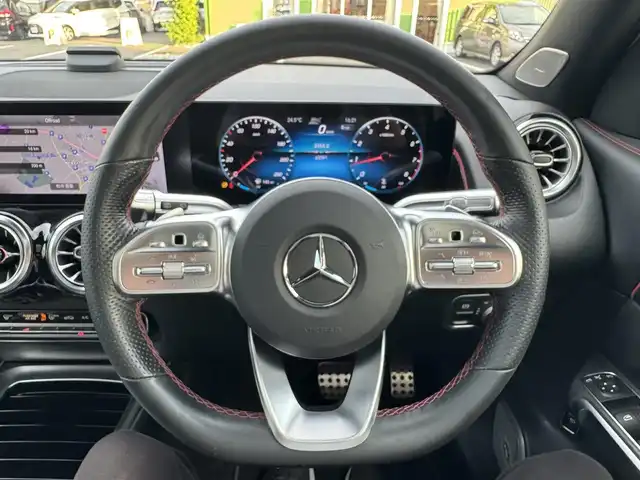 メルセデス・ベンツ Ｍ・ベンツ ＧＬＢ１８０ AMGライン 千葉県 2023(令5)年 6.2万km ポーラホワイト レーダーセーフティＰＫＧ/衝突軽減ブレーキ/ACC/LKA/BSM/純正ナビ/フルセグＴＶ/Bluetooth/全方位カメラ/パノラマサンルーフ/ハーフレザーシート/シートヒーター/電動リアゲート/純正前後ドラレコ/純正19インチAW/LEDライト/ETC/保証書・取説/スペアキー