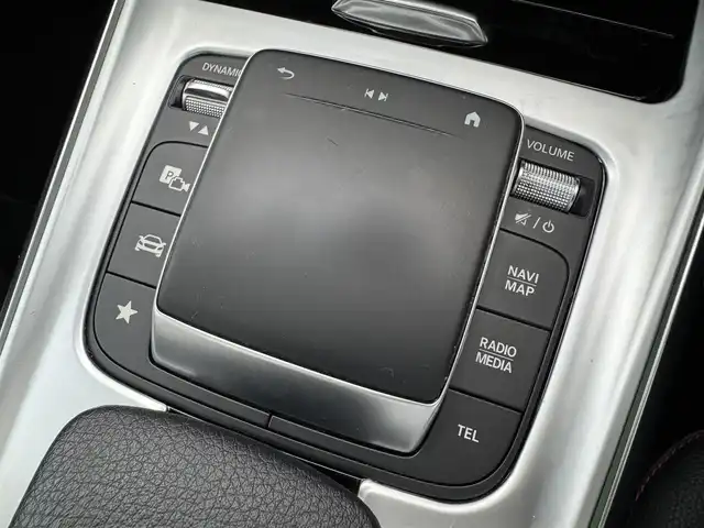 メルセデス・ベンツ Ｍ・ベンツ ＧＬＢ１８０ AMGライン 千葉県 2023(令5)年 6.2万km ポーラホワイト レーダーセーフティＰＫＧ/衝突軽減ブレーキ/ACC/LKA/BSM/純正ナビ/フルセグＴＶ/Bluetooth/全方位カメラ/パノラマサンルーフ/ハーフレザーシート/シートヒーター/電動リアゲート/純正前後ドラレコ/純正19インチAW/LEDライト/ETC/保証書・取説/スペアキー