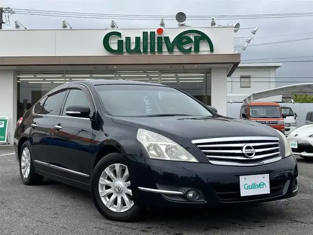 日産 ティアナ 250XL 三重県 2008(平20)年 6.4万km サファイアブラック ♪メーカーナビ/　・CD録音・Bluetooth・ラジオ/♪バックガイドカメラ/♪スマートキーx２/♪プッシュスタート/♪D/N席パワーシート/♪N席オットマン/♪革巻きステアリング/♪ステアリングスイッチ/♪ビルトインETC/♪オートライト/♪フォグライト/♪電動格納ミラー/♪ウィンカーミラー/♪フロアマット/♪ライトレベリング/♪ドアバイザー/♪プライバシーガラス/♪サイドエアバック