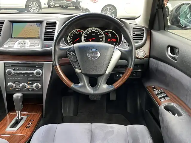 日産 ティアナ 250XL 三重県 2008(平20)年 6.4万km サファイアブラック ♪メーカーナビ/　・CD録音・Bluetooth・ラジオ/♪バックガイドカメラ/♪スマートキーx２/♪プッシュスタート/♪D/N席パワーシート/♪N席オットマン/♪革巻きステアリング/♪ステアリングスイッチ/♪ビルトインETC/♪オートライト/♪フォグライト/♪電動格納ミラー/♪ウィンカーミラー/♪フロアマット/♪ライトレベリング/♪ドアバイザー/♪プライバシーガラス/♪サイドエアバック