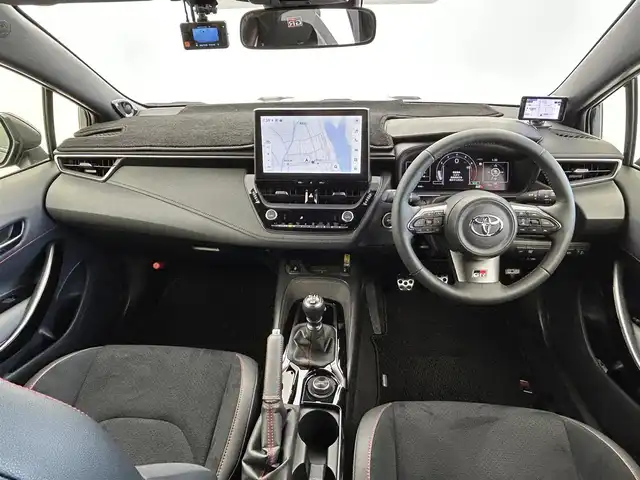 トヨタ ＧＲカローラ RZ 福井県 2024(令6)年 0.7万km プレシャスブラックパール 純正メーカーオプションナビ/フルセグ/Bluetooth/ＴｏｙｏｔａＳａｆｅｔｙＳｅｎｓｅ/・プリクラッシュセーフティ/・レーントレーシングアシスト/・レーンディパーチャーアラート/・オートマチックハイビーム/・レーダークルーズコントロール/JBLサウンド/ドラレコ前後/置くだけ充電/ハンドルヒーター/シートヒーター/フォグランプ