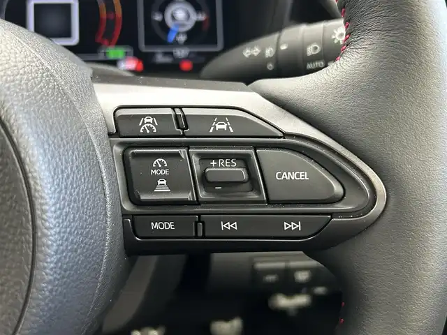トヨタ ＧＲカローラ RZ 福井県 2024(令6)年 0.7万km プレシャスブラックパール 純正メーカーオプションナビ/フルセグ/Bluetooth/ＴｏｙｏｔａＳａｆｅｔｙＳｅｎｓｅ/・プリクラッシュセーフティ/・レーントレーシングアシスト/・レーンディパーチャーアラート/・オートマチックハイビーム/・レーダークルーズコントロール/JBLサウンド/ドラレコ前後/置くだけ充電/ハンドルヒーター/シートヒーター/フォグランプ