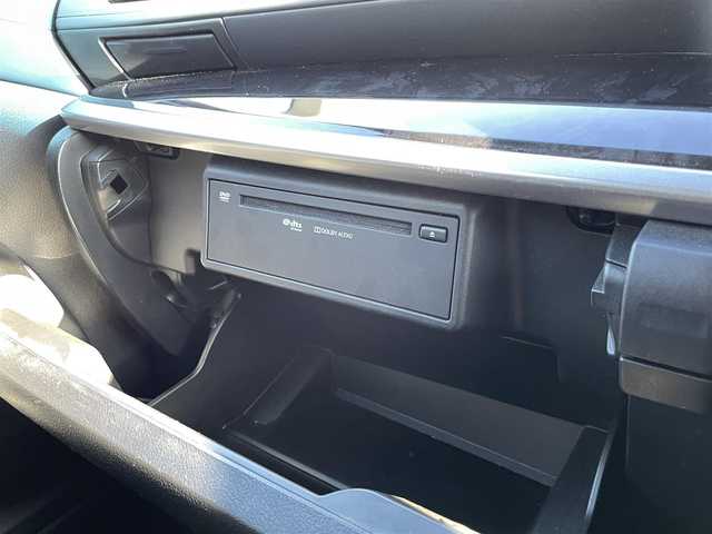 トヨタ アルファード S 三重県 2021(令3)年 4.3万km ホワイトパールクリスタルシャイン ワンオーナー/トヨタセーフティセンス/　・レーダークルーズ/　・レーンキープアシスト/　・衝突被害低減ブレーキ/　・LEDヘッドライト/　・オートハイビーム/前後コーナーセンサー/ブレーキオートホールド　/ナビ/　・フルセグTV/CD/DVD/BlueTooth/　・AppleCarPlay/AndroidAuto/フリップダウンモニター/両側パワスラドア/ビルトインETC2.0/取説/保証書/スペアキー