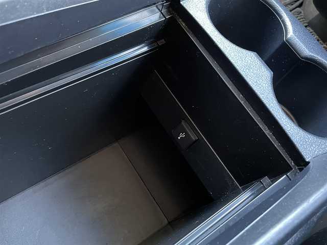 トヨタ アルファード S 三重県 2021(令3)年 4.3万km ホワイトパールクリスタルシャイン ワンオーナー/トヨタセーフティセンス/　・レーダークルーズ/　・レーンキープアシスト/　・衝突被害低減ブレーキ/　・LEDヘッドライト/　・オートハイビーム/前後コーナーセンサー/ブレーキオートホールド　/ナビ/　・フルセグTV/CD/DVD/BlueTooth/　・AppleCarPlay/AndroidAuto/フリップダウンモニター/両側パワスラドア/ビルトインETC2.0/取説/保証書/スペアキー