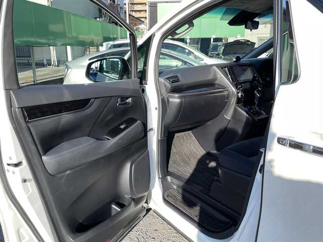 トヨタ アルファード S 三重県 2021(令3)年 4.3万km ホワイトパールクリスタルシャイン ワンオーナー/トヨタセーフティセンス/　・レーダークルーズ/　・レーンキープアシスト/　・衝突被害低減ブレーキ/　・LEDヘッドライト/　・オートハイビーム/前後コーナーセンサー/ブレーキオートホールド　/ナビ/　・フルセグTV/CD/DVD/BlueTooth/　・AppleCarPlay/AndroidAuto/フリップダウンモニター/両側パワスラドア/ビルトインETC2.0/取説/保証書/スペアキー