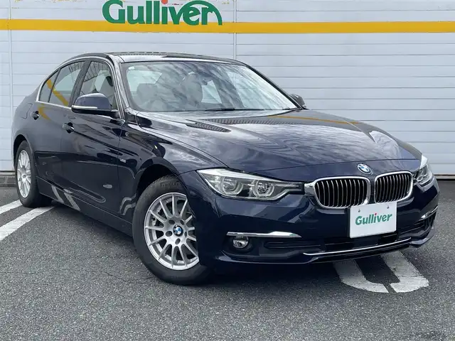 ＢＭＷ ３２０ｄ ラグジュアリー 埼玉県 2016(平28)年 18.7万km インペリアル・ブルー・ブリリアント・エフェクト 純正ナビ/ＢＳＭ/ＡＣＣ/レーンキープ/バックカメラ/ＥＴＣ/ハンズフリートランクオープナー/スペアキー