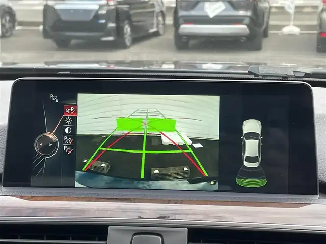 ＢＭＷ ３２０ｄ ラグジュアリー 埼玉県 2016(平28)年 18.7万km インペリアル・ブルー・ブリリアント・エフェクト 純正ナビ/ＢＳＭ/ＡＣＣ/レーンキープ/バックカメラ/ＥＴＣ/ハンズフリートランクオープナー/スペアキー