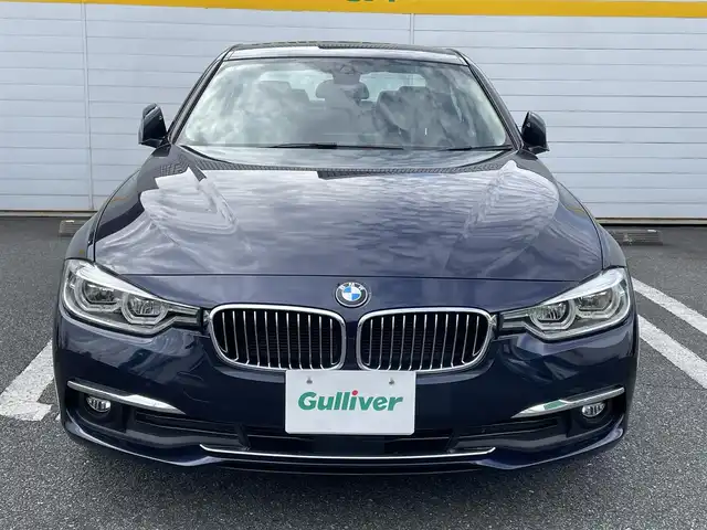 ＢＭＷ ３２０ｄ ラグジュアリー 埼玉県 2016(平28)年 18.7万km インペリアル・ブルー・ブリリアント・エフェクト 純正ナビ/ＢＳＭ/ＡＣＣ/レーンキープ/バックカメラ/ＥＴＣ/ハンズフリートランクオープナー/スペアキー