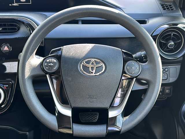 トヨタ アクア S スタイルブラック 愛知県 2018(平30)年 7.8万km シルバー 純正SDナビ　/バックカメラ　/Ｂｌｕｅｔｏｏｔｈ　/ワンセグＴＶ　/前ドラレコ　/ＥＴＣ　/ＣＤ　ＤＶＤ　/前後ソナー　/オートハイビーム　/社外アルミホイール　/ＬＥＤヘッドライト　/プッシュスタート