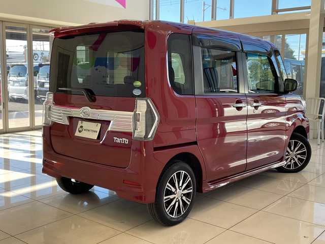 ダイハツ タント カスタム X トップED SA Ⅲ 埼玉県 2018(平30)年 5.9万km ファイアークォーツレッドM スマートアシスト /純正8インチメモリナビ/　　CD/DVD/BT/フルセグ /バックカメラ /片側パワースライドドア  /LEDオートライト /ハーフレザーシート /シートヒーター /純正14インチアルミホイール /ステアリングスイッチ /ETC