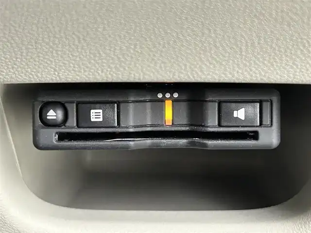 ダイハツ キャスト スタイル G ターボ VS SAⅢ 福岡県 2020(令2)年 2.1万km ブラックマイカメタリック 純正ナビ（フルセグＴＶ）　/全方位カメラ　/ＥＴＣ　/ドライブレコーダー　/コーナーセンサー　/衝突軽減ブレーキ　/レーンキープ　/横滑り防止装置　/アイドリングストップ　/シートヒーター　/純正１５インチＡＷ　/ＬＥＤ
