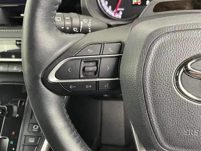トヨタ ノア S－Z 埼玉県 2023(令5)年 1.3万km ホワイトパールクリスタルシャイン 純正ナビ/(Bluetooth/USB/CD/DVD/AM/FM)/地デジフルセグ/純正14型有機EL後席ディスプレイ/パワーバックドア/バックカメラ/前席シートヒーター/オットマン/前方ドライブレコーダー/ETC2.0/アダプティブクルーズコントロール/車線逸脱警報/ブラインドスポットモニター/衝突軽減ブレーキ/クリアランスソナー/レーンキープアシスト/ドライバーモニター/電子パーキングシステム/ブレーキホールド/ドライブモードセレクト/ロールサンシェード/フロントフォグライト/純正フロアマット/純正ドアバイザー/純正17インチアルミホイール