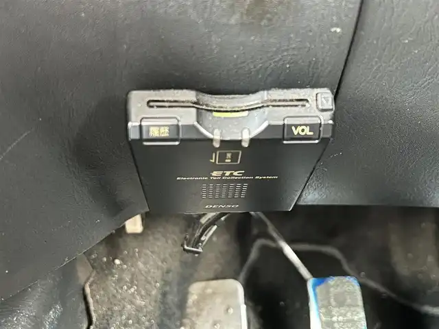 スズキ ジムニー ランドベンチャー 愛知県 2005(平17)年 16.1万km パールホワイトマイカ 運転席シートヒーター/SDナビ/・地デジ/・DVD/ETC/オートエアコン/スペアキー/背面タイヤ
