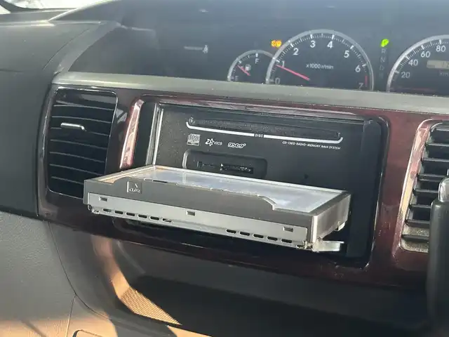 トヨタ ノア X LTD 静岡県 2006(平18)年 17.9万km シルバーM 社外ナビ/バックカメラ/両側電動スライドドア/リモコンキー/ETC/HIDヘッドライト/フォグランプ