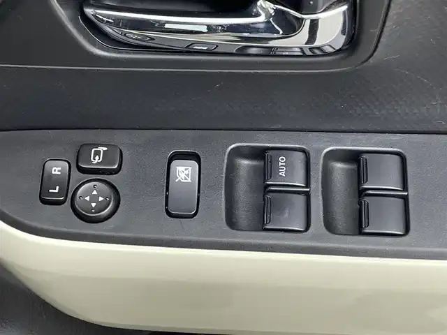 スズキ クロスビー HYBRID MZ 福井県 2018(平30)年 5.9万km キャラバンアイボリーパールメタリック/ホワイト 2トーンルーフ KENWOODナビ/CD/DVD/Bluetooth/フルセグ/パドルシフト/クルーズコントロール/ターボ/シートヒーター/オートライト/フォグランプ/LEDヘッドライト/車線逸脱警告機能/衝突軽減システム
