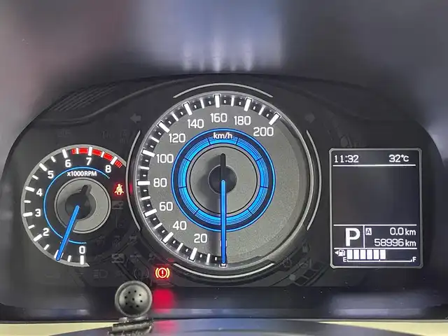 スズキ クロスビー HYBRID MZ 福井県 2018(平30)年 5.9万km キャラバンアイボリーパールメタリック/ホワイト 2トーンルーフ KENWOODナビ/CD/DVD/Bluetooth/フルセグ/パドルシフト/クルーズコントロール/ターボ/シートヒーター/オートライト/フォグランプ/LEDヘッドライト/車線逸脱警告機能/衝突軽減システム