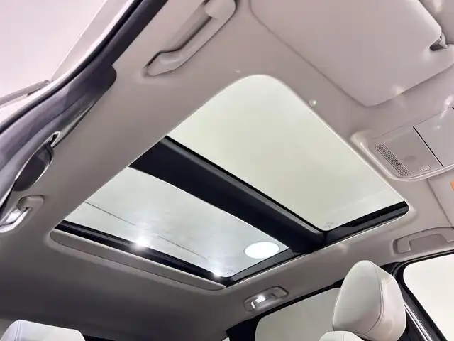 マツダ ＣＸ－６０ 25S Lパッケージ 愛知県 2023(令5)年 2.5万km ロジウムホワイトプレミアムメタリック 純正１２．３インチディスプレイ/サンルーフ/ＢＯＳＥサウンドシステム/３６０°ビューモニター/レーダークルーズコントロール/衝突軽減ブレーキ/車線逸脱警報/ブラインドスポットモニター/クリアランスソナー/ヘッドアップディスプレイ/パワーバックドア/電動パーキングブレーキ/ブレーキホールド/レザーシート/パワーシート【シートメモリー機能付】/ハンドルヒーター/シートヒーター/パドルシフト/前後ドライブレコーダー/ビルトインＥＴＣ/USB＆HDMI入力端子/ＬＥＤヘッドライト/アイドリングストップ/ISOFIX/純正フロアマット/純正20インチアルミホイール