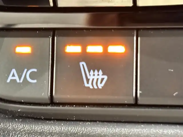 マツダ ＣＸ－６０ 25S Lパッケージ 愛知県 2023(令5)年 2.5万km ロジウムホワイトプレミアムメタリック 純正１２．３インチディスプレイ/サンルーフ/ＢＯＳＥサウンドシステム/３６０°ビューモニター/レーダークルーズコントロール/衝突軽減ブレーキ/車線逸脱警報/ブラインドスポットモニター/クリアランスソナー/ヘッドアップディスプレイ/パワーバックドア/電動パーキングブレーキ/ブレーキホールド/レザーシート/パワーシート【シートメモリー機能付】/ハンドルヒーター/シートヒーター/パドルシフト/前後ドライブレコーダー/ビルトインＥＴＣ/USB＆HDMI入力端子/ＬＥＤヘッドライト/アイドリングストップ/ISOFIX/純正フロアマット/純正20インチアルミホイール