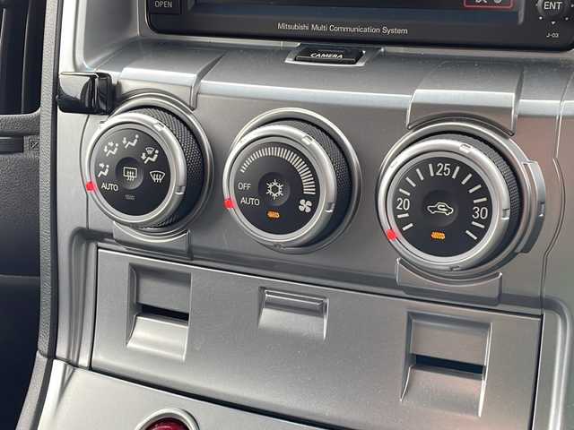 三菱 デリカＤ：５ G－Premium 新潟県 2007(平19)年 10.2万km ジェイドグリーンマイカ/ダークグレーメタリック 4WD/純正HDDナビ/CD/DVD/ミュージックサーバー/フロント/サイド/バックカメラ/ETC/ドライブレコーダー/フリップダウンモニター/クルーズコントロール/両側パワースライドドア/パワーバックドア/パドルシフト/ステアリングスイッチ/コーナーセンサー/スマートキー/キセノンヘッドライト/オートライト/フォグランプ/純正18インチアルミホイール/社外16インチAW冬タイヤ車載