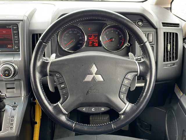三菱 デリカＤ：５ G－Premium 新潟県 2007(平19)年 10.2万km ジェイドグリーンマイカ/ダークグレーメタリック 4WD/純正HDDナビ/CD/DVD/ミュージックサーバー/フロント/サイド/バックカメラ/ETC/ドライブレコーダー/フリップダウンモニター/クルーズコントロール/両側パワースライドドア/パワーバックドア/パドルシフト/ステアリングスイッチ/コーナーセンサー/スマートキー/キセノンヘッドライト/オートライト/フォグランプ/純正18インチアルミホイール/社外16インチAW冬タイヤ車載