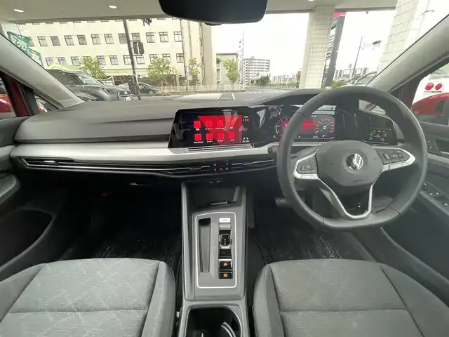 フォルクスワーゲン ＶＷ ゴルフ TDI アクティブアドバンス 岡山県 2022(令4)年 7.2万km 赤 登録時走行距離74176km/純正メーカーナビ/バックカメラ/ETC/前後ドライブレコーダー/プッシュスタート/スマートキー/前後コーナーセンサー/純正17インチAW/純正フロアマット/保証書/取扱説明書/スペアキー