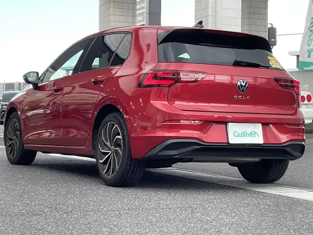 フォルクスワーゲン ＶＷ ゴルフ TDI アクティブアドバンス 岡山県 2022(令4)年 7.2万km 赤 登録時走行距離74176km/純正メーカーナビ/バックカメラ/ETC/前後ドライブレコーダー/プッシュスタート/スマートキー/前後コーナーセンサー/純正17インチAW/純正フロアマット/保証書/取扱説明書/スペアキー