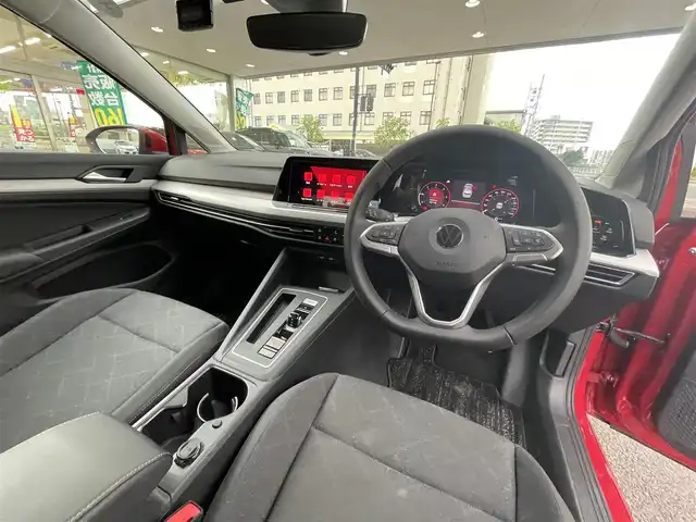 フォルクスワーゲン ＶＷ ゴルフ TDI アクティブアドバンス 岡山県 2022(令4)年 7.2万km 赤 登録時走行距離74176km/純正メーカーナビ/バックカメラ/ETC/前後ドライブレコーダー/プッシュスタート/スマートキー/前後コーナーセンサー/純正17インチAW/純正フロアマット/保証書/取扱説明書/スペアキー