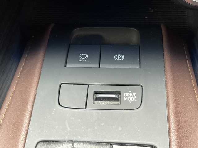 トヨタ ハリアー Z 千葉県 2020(令2)年 2.9万km ホワイトパールクリスタルシャイン モデリスタエアロ/JBLサウンド/ワンオーナー/プッシュスタート/純正ナビ/（フルセグTV・BTオーディオ）/Ｔコネクト/革ステアリング/ステアリングリモコン/Miracast/ISOFIX/バックカメラ/ビルトインETC/純正19インチAW/レーダークルーズ/パワーバックドア/ハーフレザーシート/右前席パワーシート/LEDヘッドライト/オートライト/フォグライト/前後コーナーセンサー/横滑り防止装置/ウィンカーミラー/ブラインドスポットモニター/フロアマット/ドアバイザー