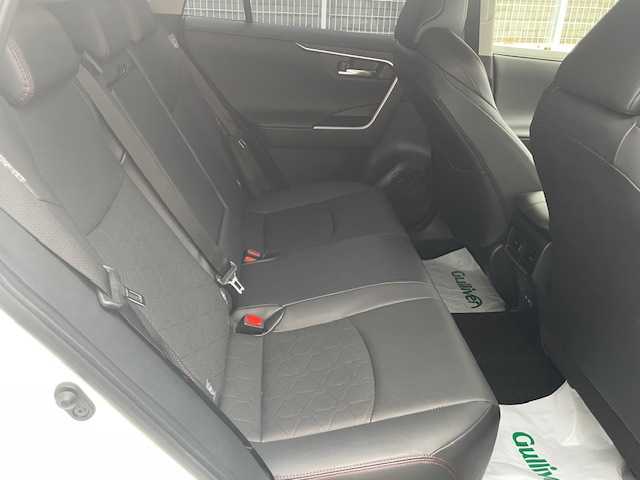 トヨタ ＲＡＶ４ アドベンチャー オフロードPKGⅡ 埼玉県 2023(令5)年 2.6万km スーパーホワイトⅡ ワンオーナー/専用合成皮革シート/純正10.5インチディスプレイオーディオ/　T-Connectナビ/DTV/BT/USB/タイプC/　AppleCarPlay/AndroidAuto/パノラミックビューモニター/トヨタセーフティセンス/　・プリクラッシュセーフティ/　・レーントレーシングアシスト/　・ロードサインアシスト/　・レーダークルーズコントロール/　・ブラインドスポットモニター/　・クリアランスソナー/　・リヤクロストラフィックアラート/　・パーキングサポートブレーキ/マルチテレインセレクト/前後録画機能付きデジタルインナーミラー/運転席パワーシート/前席シートヒーター＆ベンチレーション/ステアリングヒーター/パワーバックドア/アドベンチャー専用19インチAW/ルーフレール/オートハイビーム/ウィンドシールドデアイサー/後席タイプCポート/TRDドアハンドルプロテクター/ラゲージAC100V電源/LEDヘッドライト＆フォグ/ビルトインETC2.0/スマートキー/スペアキー