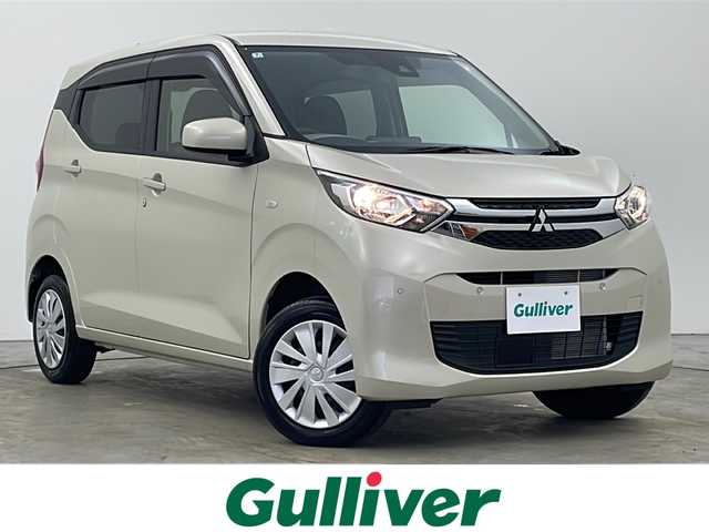 三菱 ｅＫワゴン M 秋田県 2024(令6)年 0.6万km ナチュラルアイボリーメタリック ４WD/オーディオレスバックカメラ/前席シートヒーター/前後コーナーセンサー/オートライト/盗難防止装置/横滑り防止装置/純正鉄チン/USB入力端子/ベンチコート/スマートキー/スペアキー